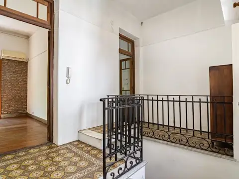 Depto Tipo Casa en Venta en Caballito, USD 238.000