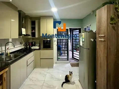 Depto Tipo Casa en Venta de 5 ambientes