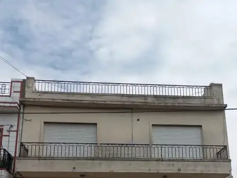 VENTA CASA PIÑEYRO con Galpon, gran potencial