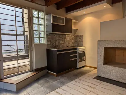 Depto Tipo Casa en Venta con 1 cocheras