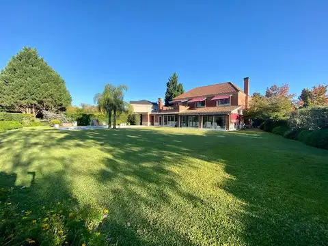 Casa - Ayres de Pilar