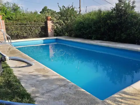 VENTA CASA CON PILETA VILLA SANTA CRUZ DEL LAGO