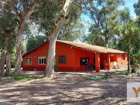 Edificio Comercial en venta - Cabañas - Baños - 1.700.000Mts2 - San Eduardo del Mar