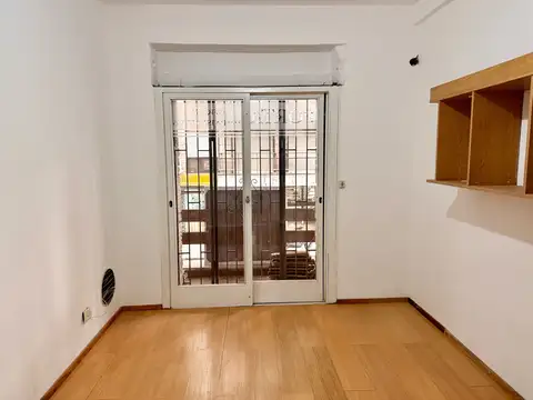 Oficina en Alquiler en Centro, $ 300.000