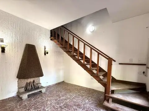 Casa en Venta en Rafael Calzada, USD 149.000