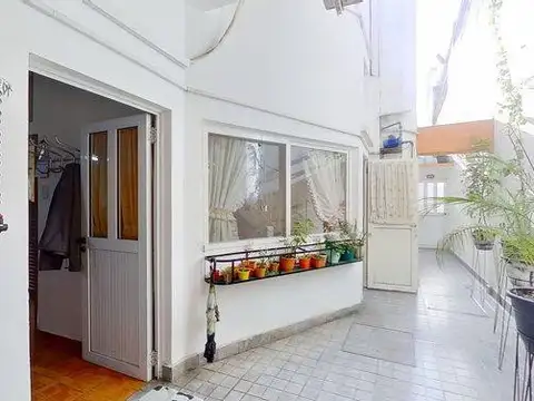 VENTA PH 4 AMBIENTES AVELLANEDA CON TERRAZA