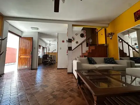 Depto Tipo Casa en Venta en Lomas de Zamora, USD 109.000