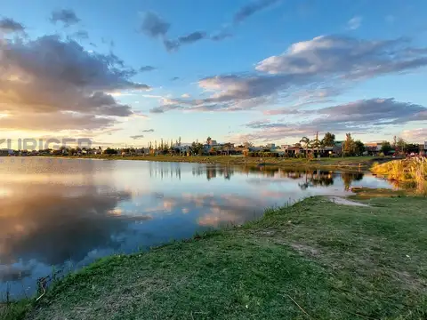 Terreno en Venta 12  mts Frente