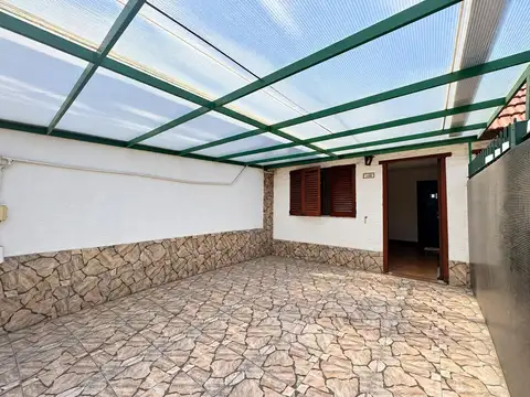 Casa en Alquiler de 1 dormitorio