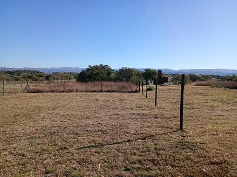 Lote en venta en B° Aires del Nordeste. Financiación