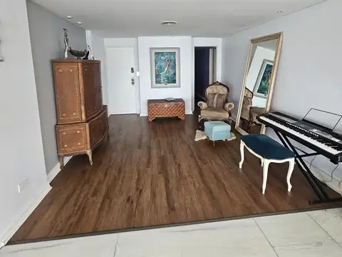 Departamento en Venta con 2