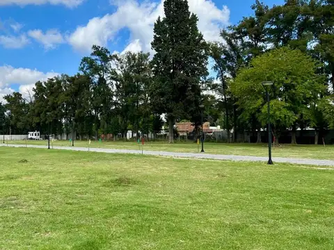 Avenida Presidente Arturo Umberto Illia 8700