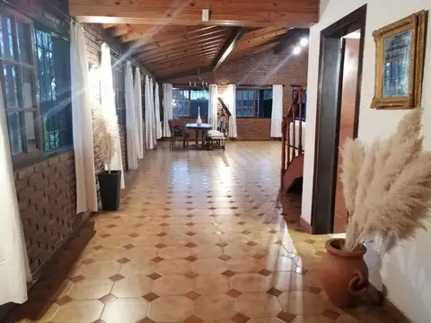 Casa en Alquiler de 3 dormitorios