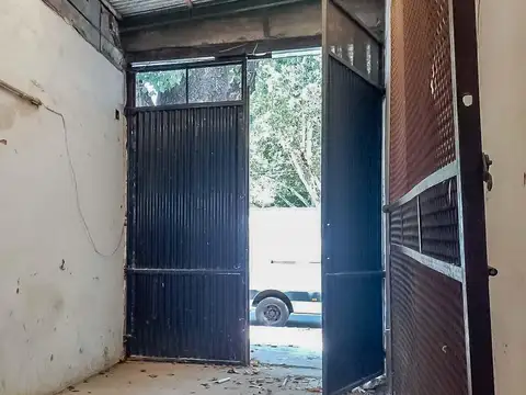 Local en Venta 76 años