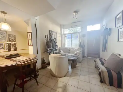 Depto Tipo Casa en Venta 22 años