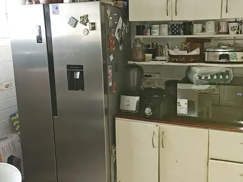 Amplia casa en altos, PH entrada indep. Muy Buena