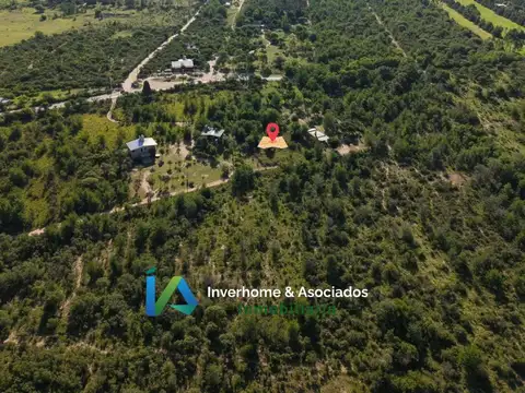 A Metros De La Ruta