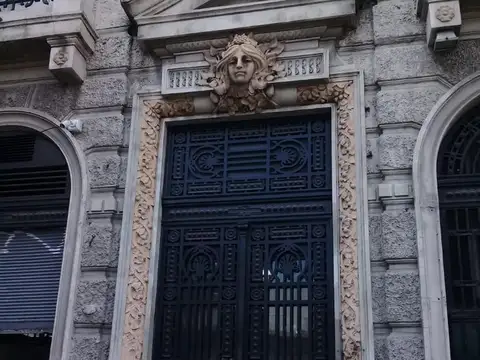 Avenida San Juan 2343 , Piso 2