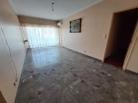 Corrales Viejos 100, Piso 8
