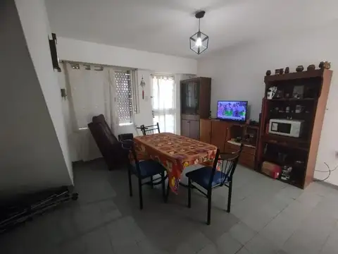 DEPARTAMENTO 1 DORMITORIO VENTA LA PLATA CON PATIO