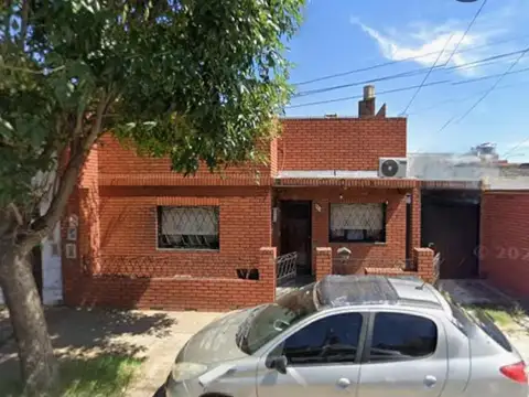 PH DE 3 AMBIENTES CON COCHERA