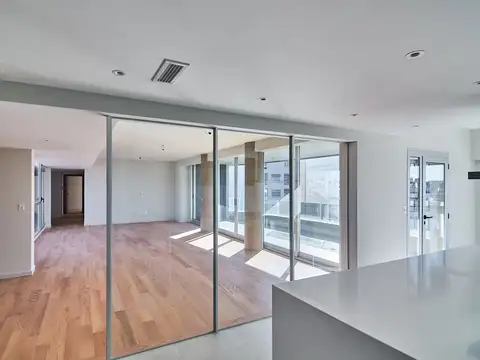 Departamento 4 ambientes con 5 baños