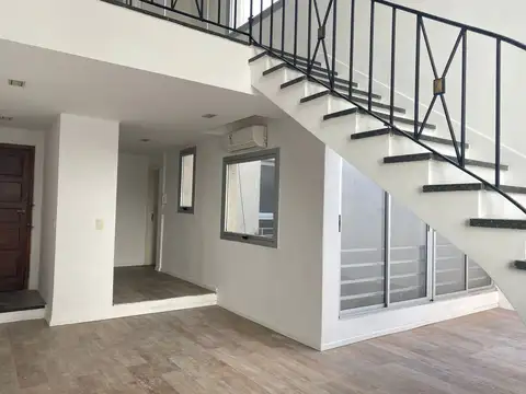 Duplex 3 amb  a metros de Plaza Vte Lopez