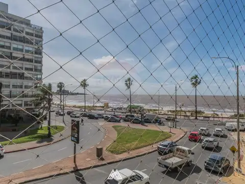 Departamento en Venta de 8 ambientes