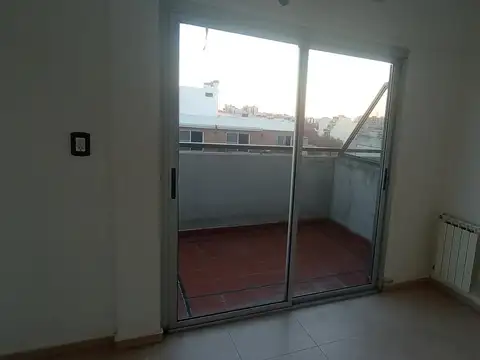 Av. Nazca 1719 piso 9° B alquiler 2 amb duplex, con 2 balcones