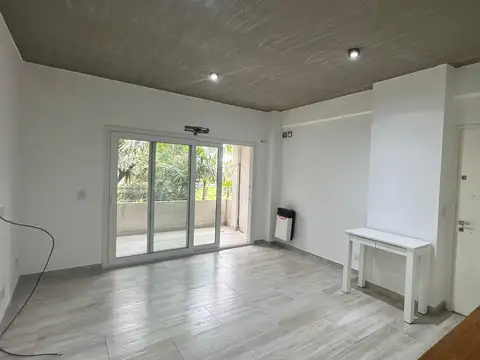 Departamento en Alquiler en Berazategui, $ 790.000