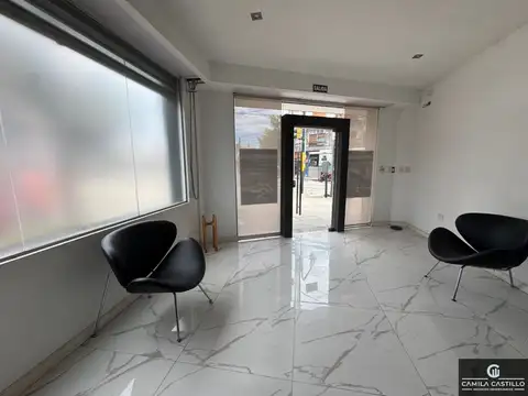 Local comercial EN ESQUINA en alquiler SOBRE AV MOSCONI