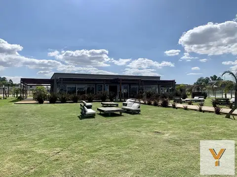 Terreno en Venta de 859,0 m2
