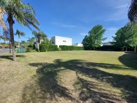 Terreno en Venta de 951,0 m2