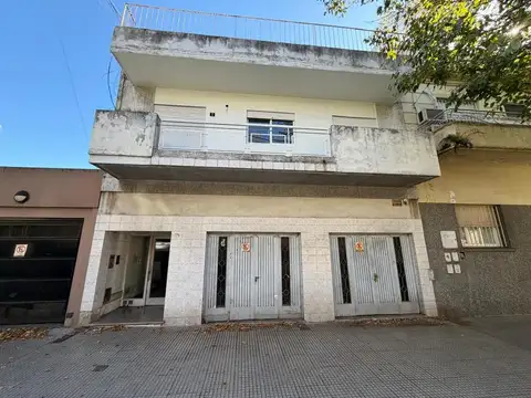 Oportunidad refaccion depto 3 amb con balcon, 1er x escalera