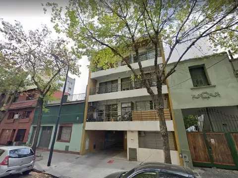 Departamento en alquiler de 2 ambientes, al frente c/balcón