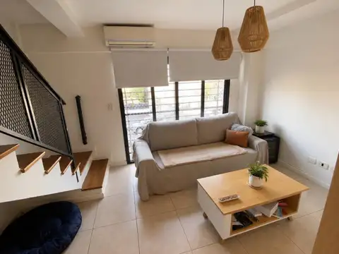 Depto Tipo Casa en Venta de 2 ambientes