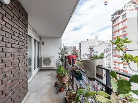 Avenida Medrano 100