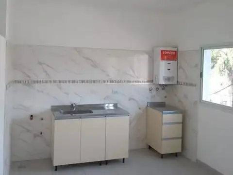 VENDO HERMOSO DPTO A ESTRENAR EN ZONA JERARQUICOS
