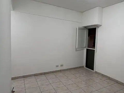 Avenida San Juan 4100, Piso 4