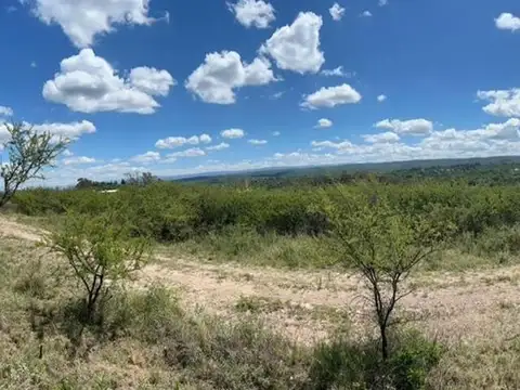 Terreno en Venta en Valle Hermoso, USD 4.500