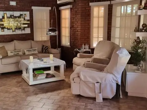 Casa en Venta en Las Lajas Country Club, USD 169.000