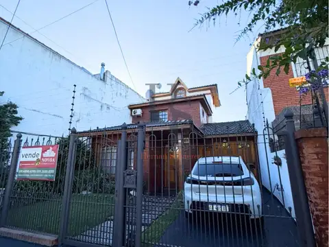 Casa en Venta en Bernal, USD 260.000
