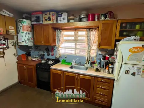 CHALET DE 3 AMBIENTES CON GARAGE Y LOTE PROPIO EN BARRIO FARO