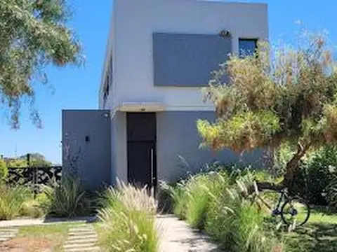 Casa en Venta al Noreste