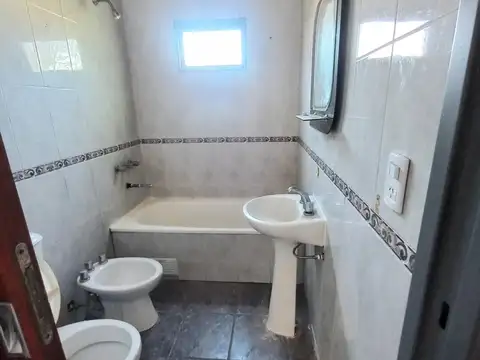 Departamento en Alquiler en Villa Celina, $ 500.000