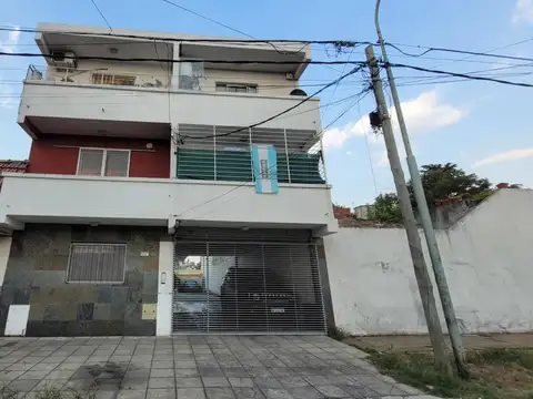 VILLA BALLESTER: DEPARTAMENTO 2 AMB AL FRENTE. APTO CREDITO. CONSULTE 