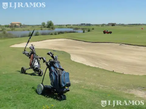 Terreno en Venta en El Cantón - Barrio Golf, USD 146.000