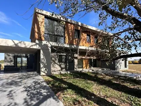 Panamericana Km 56,5, B1670 Pilar, Provincia De Bu