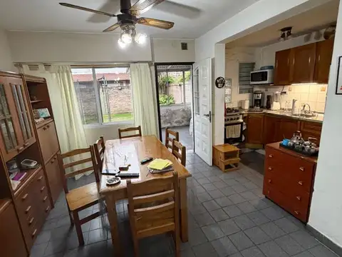 Duplex 4 ambientes con cochera y patio en Barrio Privado