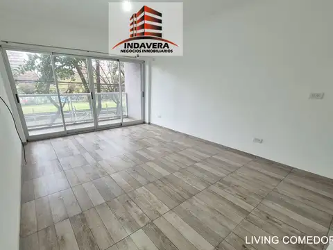 Excelente 2 AMB CON COCHERA CUBIERTA – 45 m2 Totales. CASEROS CENTRO